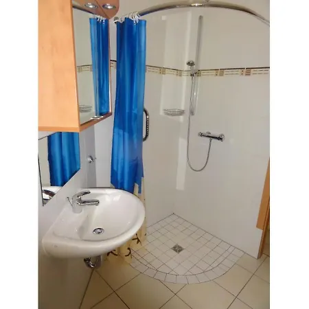 Zentrale Mit Sonniger Terrasse Bernstein Ostseebad Kühlungsborn