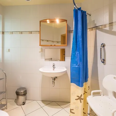 Apartman Zentrale Mit Sonniger Terrasse Bernstein